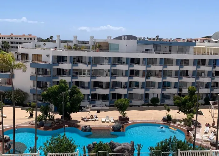 Costa * 圣米格尔德阿沃纳